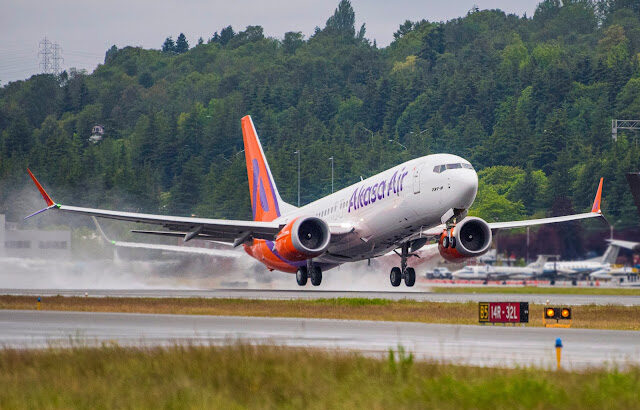 Akasa Air Boeing 737-8 MAX Deliveries over Ireland