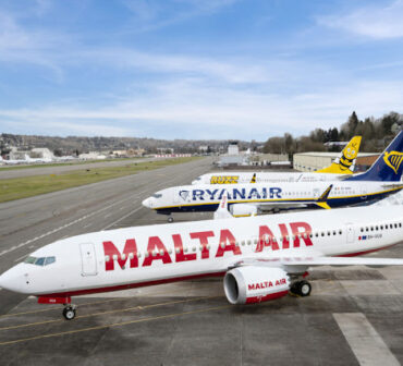 Ryanair Group 737 MAX 1 January 2023 (1)