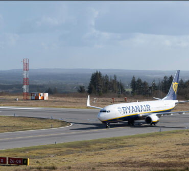 149-ryanair_runway