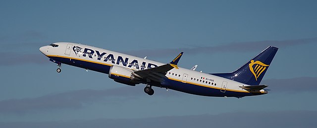 Boeing Delivers 175th 737 MAX to Ryanair Group