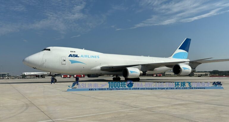 ASL Airlines Group carrier , ASL Airlines Belgium celebrates Jinan 1,000th flight